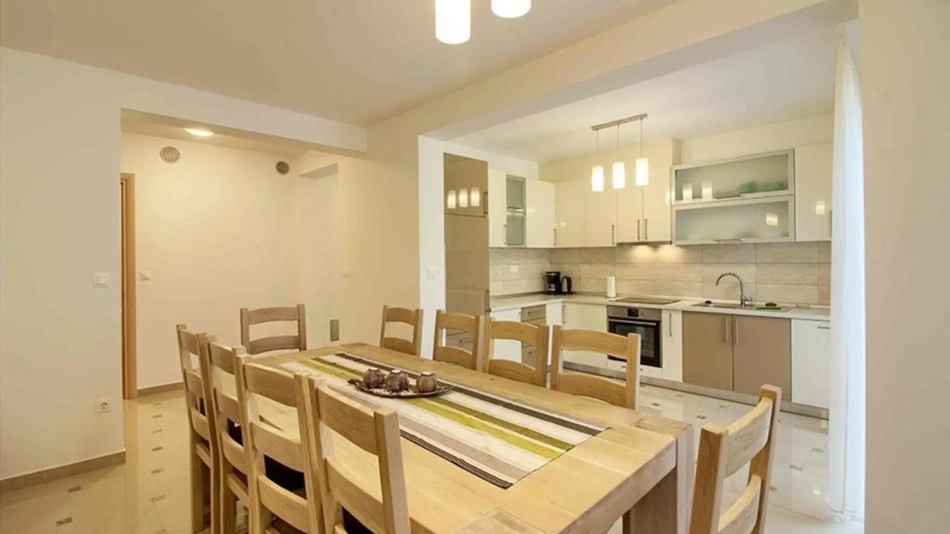 Ferienhaus Mit Privatpool Fuer 10 Personen Ca 200 Qm In Banjole, Istrien Istrische Riviera Banjole