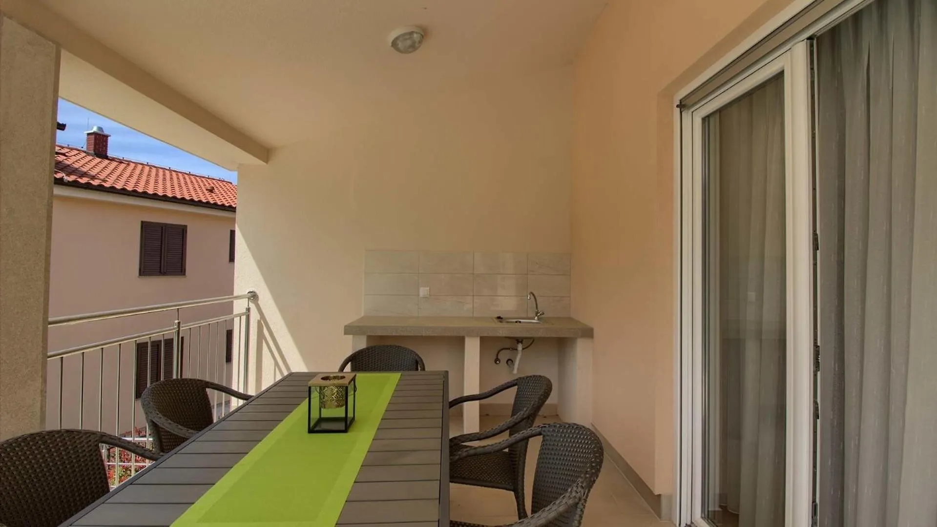 Ferienhaus Mit Privatpool Fuer 10 Personen Ca 200 Qm In Banjole, Istrien Istrische Riviera 0*, Banjole Croatia