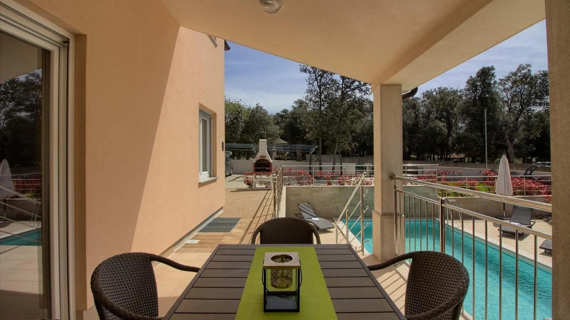 Holiday home Ferienhaus Mit Privatpool Fuer 10 Personen Ca 200 Qm In Banjole, Istrien Istrische Riviera