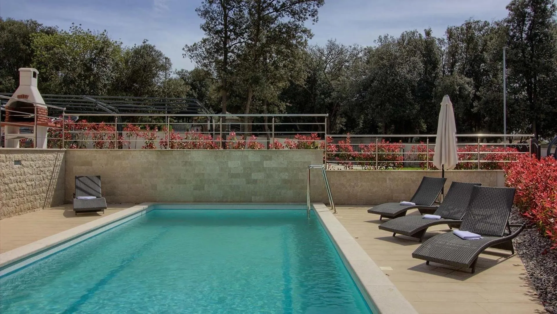Ferienhaus Mit Privatpool Fuer 10 Personen Ca 200 Qm In Banjole, Istrien Istrische Riviera Vakantiehuis