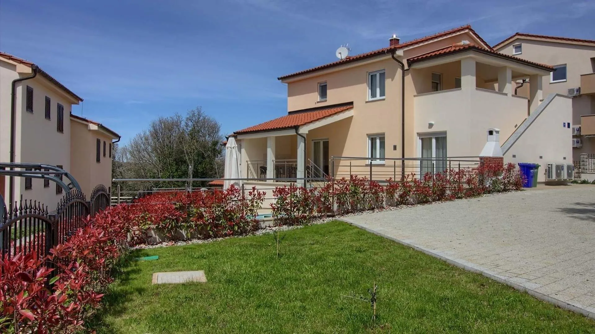 Ferienhaus Mit Privatpool Fuer 10 Personen Ca 200 Qm In Banjole, Istrien Istrische Riviera